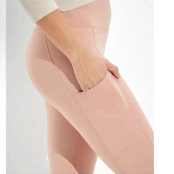 American Eagle The Everything Pocket Leggings in Blush. Hi-Rise. NWT FLAW. Large - Picture 1 of 16